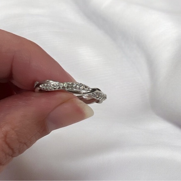 Gemstone Infinity Band Ring SS925 - Picture 3 of 7